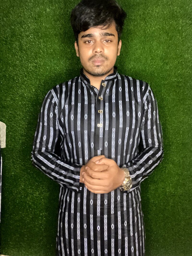 প্রিমিয়াম কোয়ালিটি পাঞ্জাবী Code-80 Black Color Ash Stripe